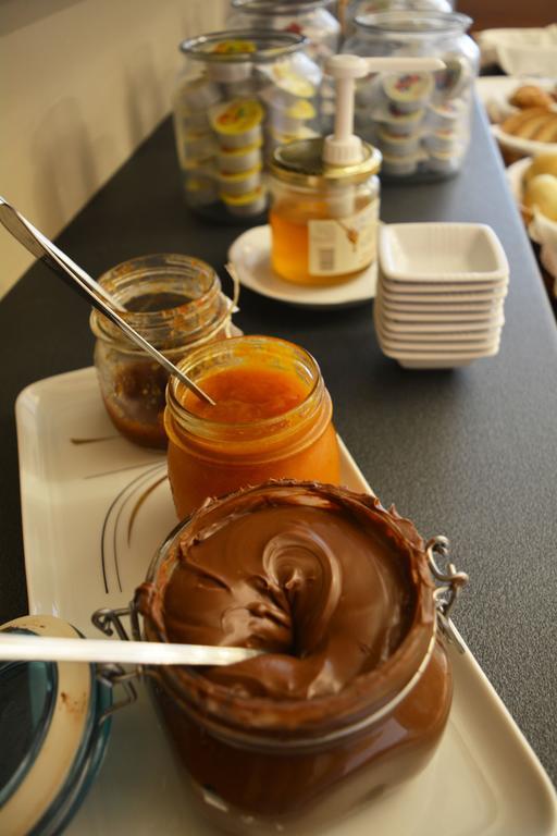 Alojamento de Acomodação e Pequeno-almoço Chiara